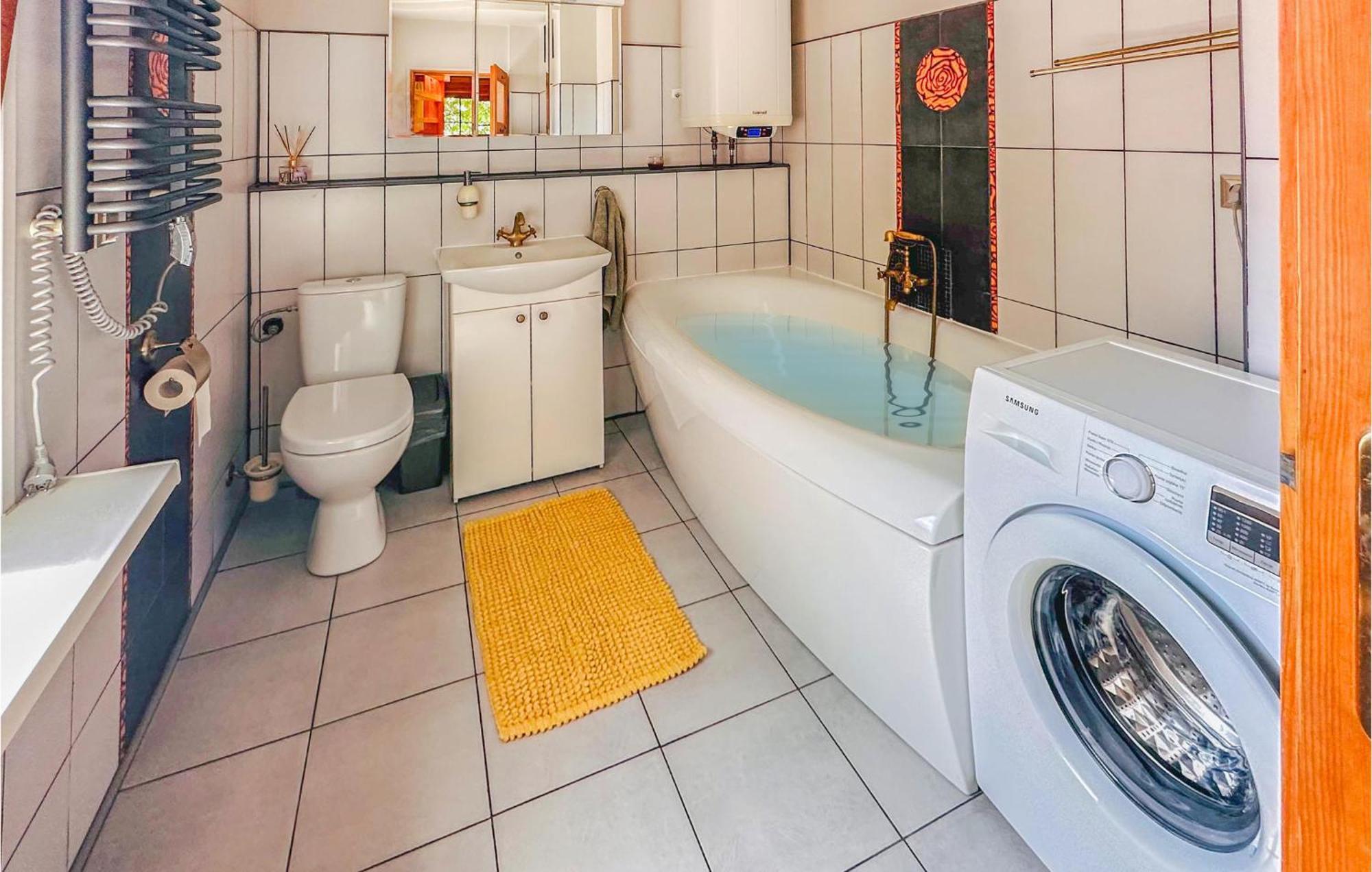 3 Bedroom Lovely Home In Nowe Warpno Kültér fotó