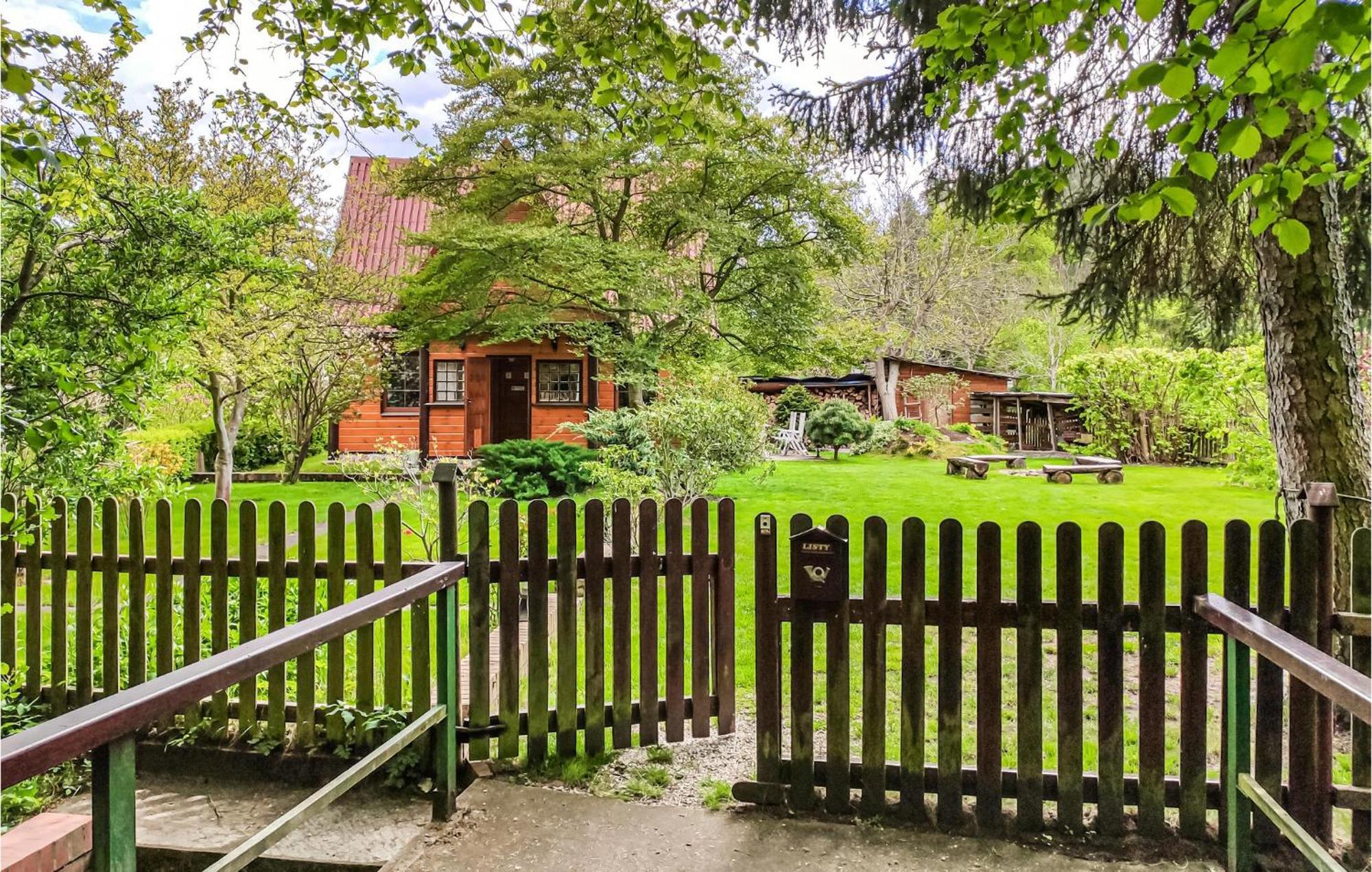 3 Bedroom Lovely Home In Nowe Warpno Kültér fotó